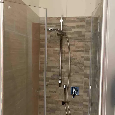 Nina Glauco Casa Betania Appartamento